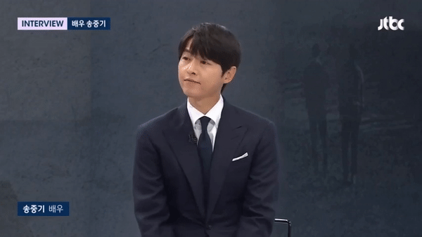 Song Joong Ki bật m&iacute; về diện mạo qu&yacute; tử, tiết lộ cảm x&uacute;c thật của vợ T&acirc;y khi bị tung tin c&oacute; con ri&ecirc;ng - Ảnh 2.