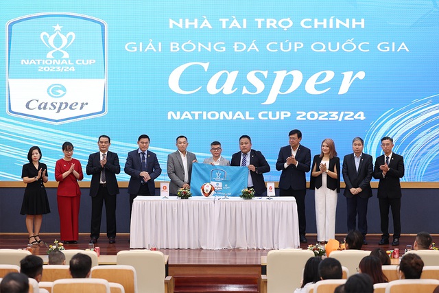 Mùa giải bóng đá chuyên nghiệp quốc gia 2023/24: Mức tiền thưởng tăng cao - Ảnh 2.