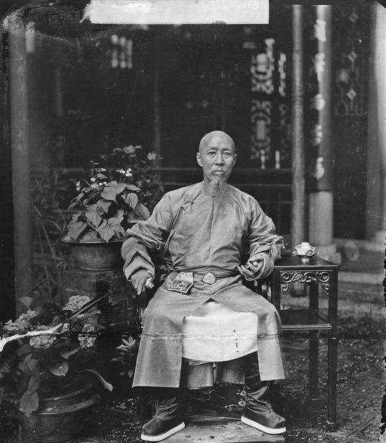 Loạt ảnh hiếm của quan lại cuối nhà Thanh: Có “kinh thành tam thiếu” nổi tiếng thời hoàng đế Quang Tự