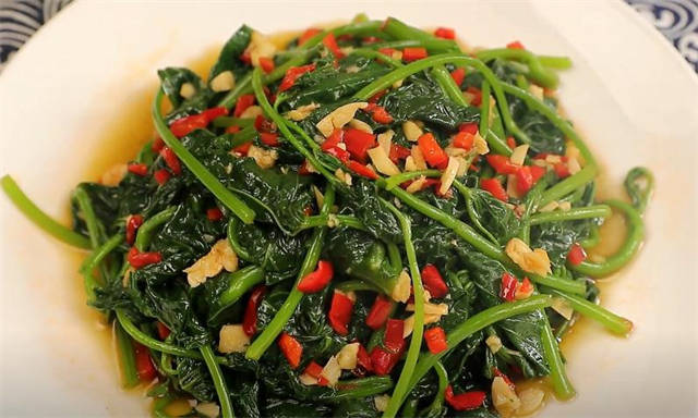 Người Việt có 3 kiểu ăn rau rất có hại, khiến cả gia đình đến gần hơn với bệnh tật - Ảnh 3.
