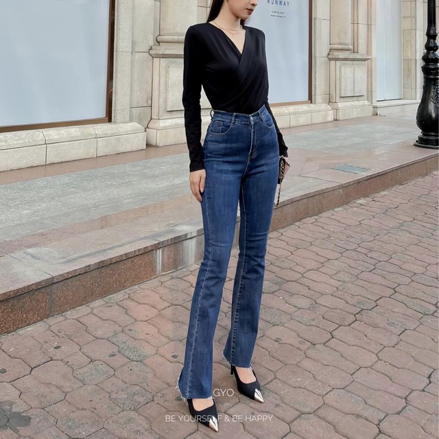 Gợi ý 11 mẫu quần jeans cạp cao hack chân dài đỉnh chóp cho nàng công sở - Ảnh 4.