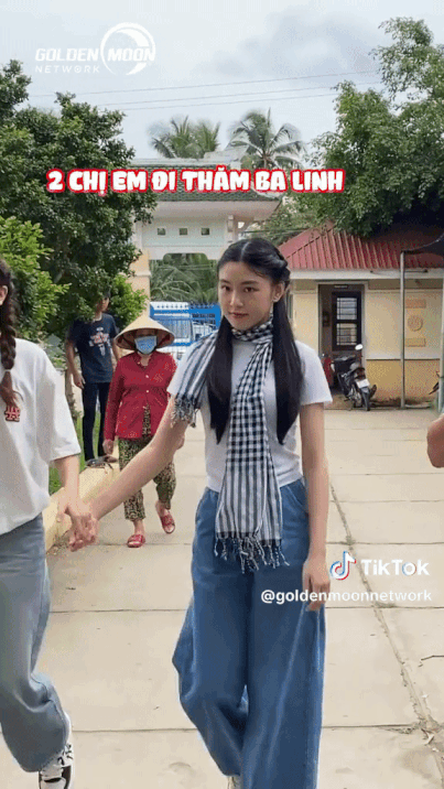 2 tiểu thư nh&agrave; MC Quyền Linh bị team qua đường bắt gặp: Sắc v&oacute;c ấn tượng, th&aacute;i độ mới đ&aacute;ng b&agrave;n - Ảnh 3.