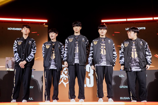 Trong c&ugrave;ng ng&agrave;y, GAM lập một l&uacute;c 2 kỷ lục trong lịch sử VCS v&agrave; CKTG - Ảnh 1.