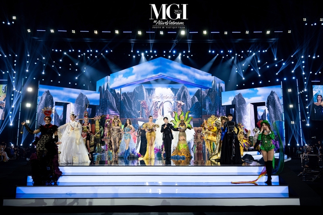 Mãn nhãn đêm thi Trang phục dân tộc Miss Grand International: Nổi da gà với Lê Hoàng Phương, loạt thiết kế hoành tráng gây bùng nổ - Ảnh 13.