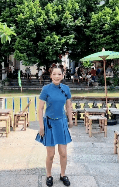 Chơi tóp tóp như Chi Pu: 3 tháng đi show thực tế gói trong 30 giây, đạt tương tác khủng chỉ trong 1 ngày! - Ảnh 2. Chơi tóp tóp như Chi Pu: 3 tháng đi show thực tế gói trong 30 giây, đạt tương tác khủng chỉ trong 1 ngày! - Ảnh 2.