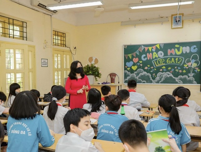 Bộ GD&ĐT hướng dẫn gỡ kh&oacute; dạy học c&aacute;c m&ocirc;n t&iacute;ch hợp - Ảnh 1.