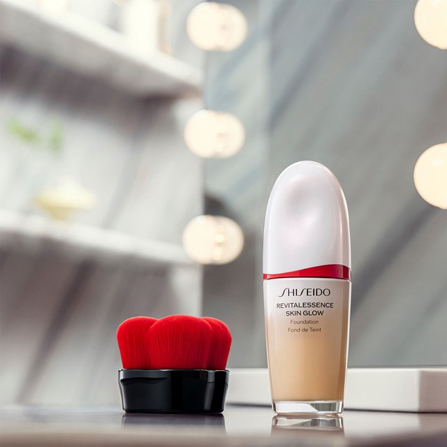 Review thật lòng 3 món mỹ phẩm mình ưng nhất gần đây: Kem nền Shiseido đắt xắt ra miếng, son môi Esqa rẻ mà không ôi - Ảnh 1. Review thật lòng 3 món mỹ phẩm mình ưng nhất gần đây: Kem nền Shiseido đắt xắt ra miếng, son môi Esqa rẻ mà không ôi - Ảnh 1.