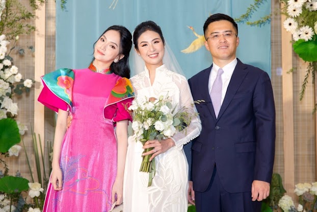 Hương Giang thường ghi điểm với style đi ăn cưới nhã nhặn nhưng từng có 2 lần mặc nổi lấn lướt cô dâu - Ảnh 3.