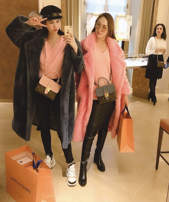 Cặp đôi Vbiz vướng tin nghỉ chơi sau 16 năm: Từng bơ đẹp nhau tại sự kiện, bất ngờ xuất hiện thân thiết - Ảnh 11.