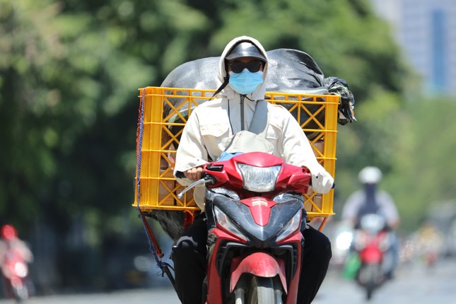 Miền Bắc oi nóng đến bao giờ? - Ảnh 1.