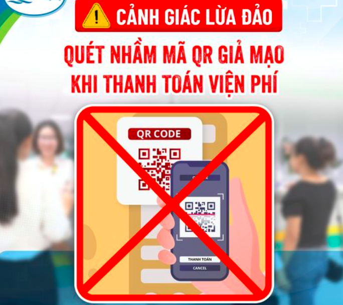 Cảnh báo dán mã QR giả tại quầy thu viện phí để lừa đảo