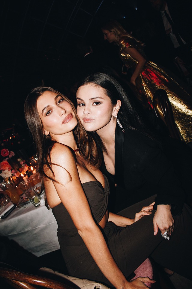 Selena Gomez - Hailey Baldwin liên tục đụng mặt và cùng dự tiệc tại Paris Fashion Week? - Ảnh 5.