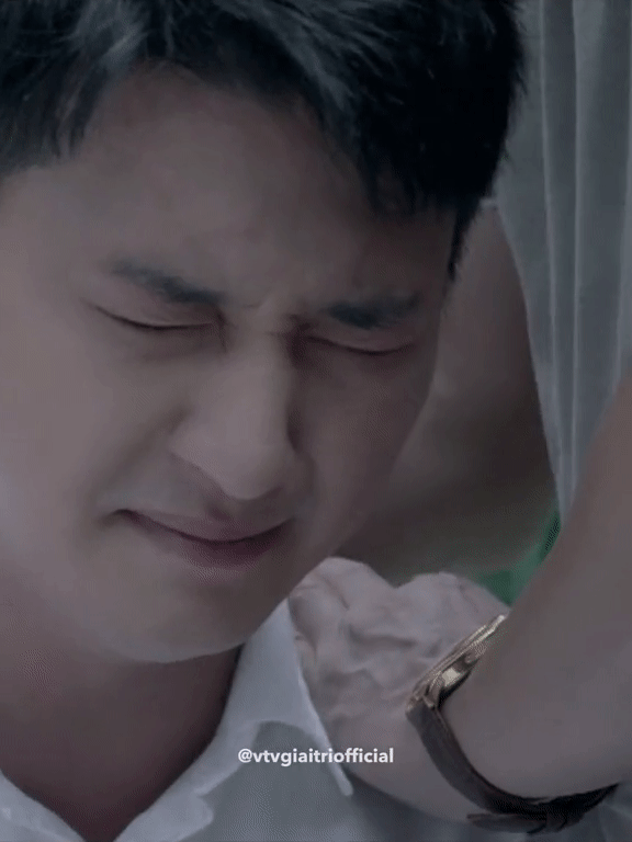 Cảnh phim Việt khiến netizen “than trời”: Nam chính khóc nhăn nhó mặt mày vẫn không có nổi một giọt nước mắt - Ảnh 3.
