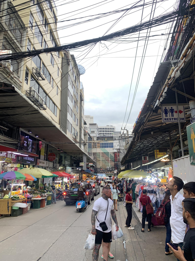 Hội sắp du lịch Thái Lan lo lắng, người Việt đang ở Bangkok cập nhật tình hình hiện tại - Ảnh 3.