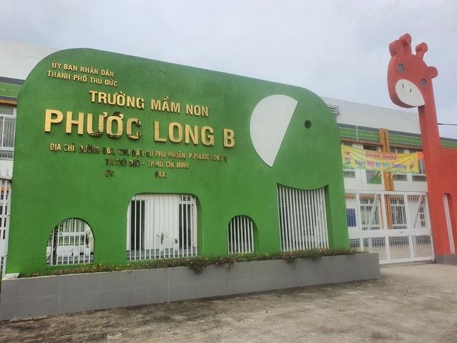 Phụ huynh phản &aacute;nh gi&aacute; thực phẩm cao bất thường: Nh&agrave; trường l&ecirc;n tiếng - Ảnh 1.