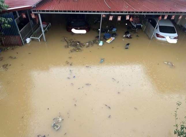 Ngập lụt, sạt lở nghiêm trọng ở Yên Bái, 2 người thiệt mạng - Ảnh 6.