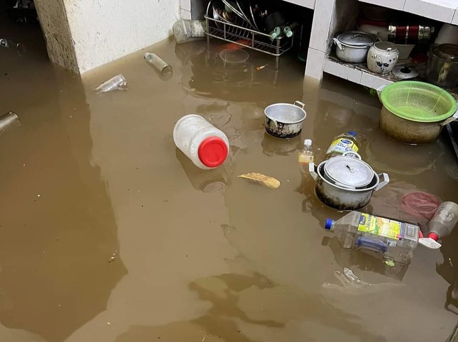 Ngập lụt, sạt lở nghiêm trọng ở Yên Bái, 2 người thiệt mạng - Ảnh 4.