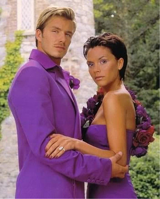 Siêu đám cưới David - Victoria Beckham ở lâu đài: Tốn hơn 24 tỷ, khách mời toàn sao khủng, chuyên cơ chở váy cưới xuyên Đại Tây Dương 4 lần - Ảnh 12.