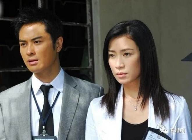 Nam thần đ&agrave;o hoa một thời vẫn trẻ đẹp d&ugrave; đ&atilde; 54 tuổi, lười đ&oacute;ng phim v&igrave; 4000 tỷ từ nh&agrave; vợ? - Ảnh 3.