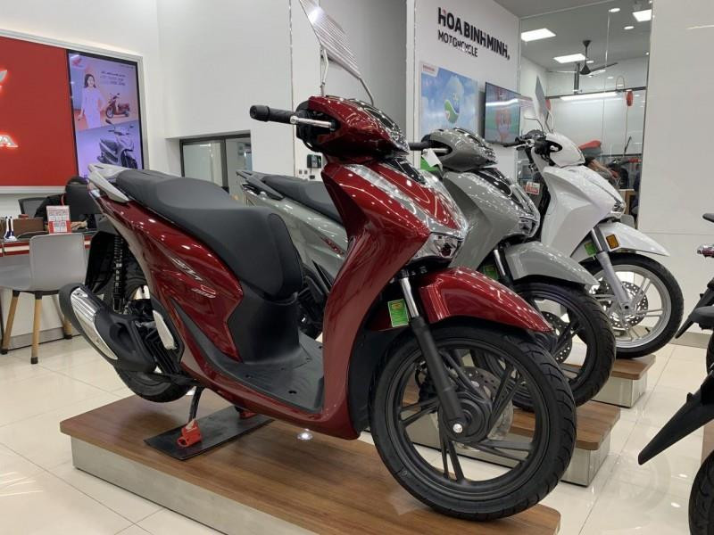 Cơn sốt Honda SH Ý tại Việt Nam: Từ biểu tượng đến thách thức thị trường