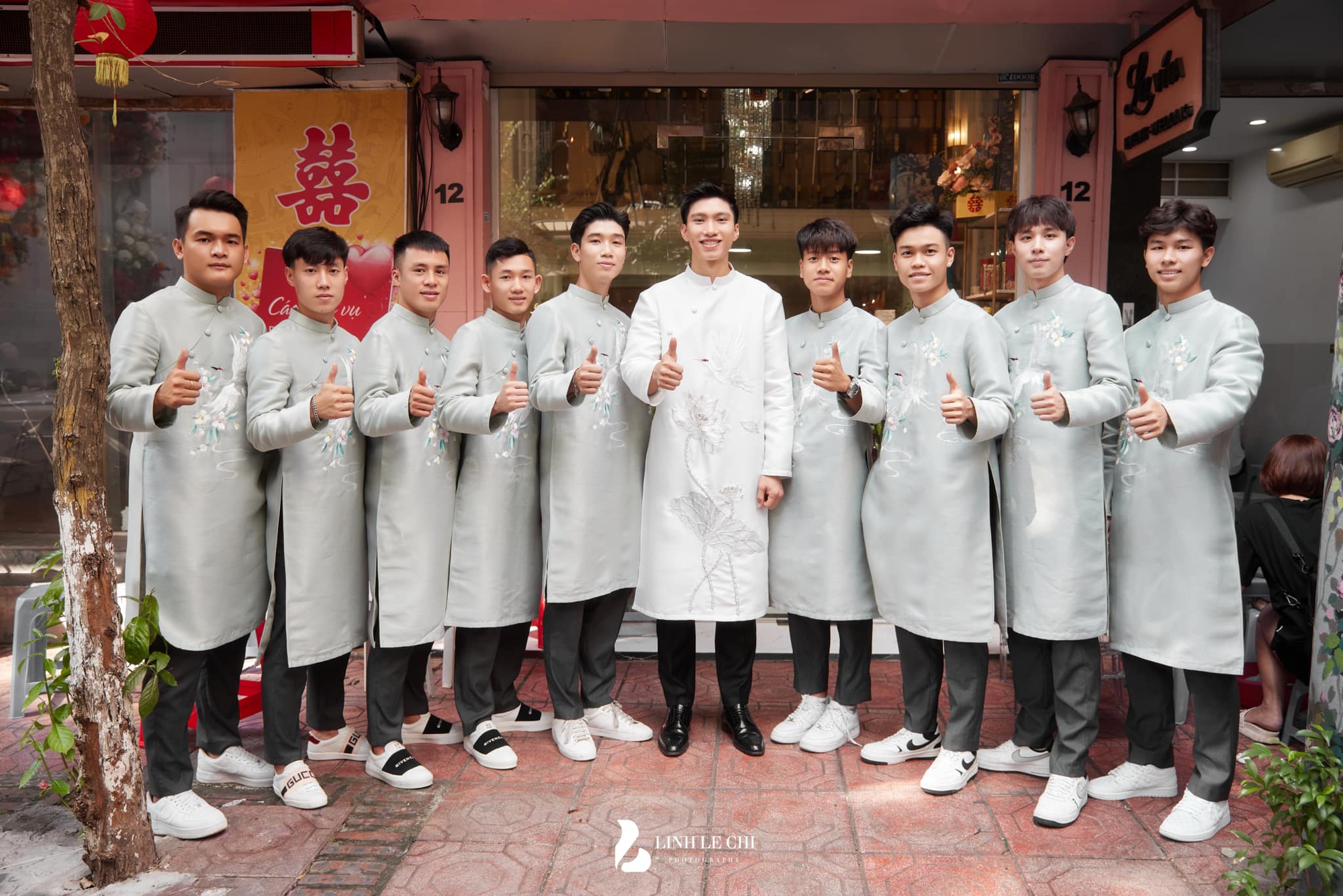 Áo dài cưới của Đoàn Văn Hậu - Doãn Hải My: Lấy tên Song Hỷ Đăng Khoa, mang ý nghĩa đặc biệt - Ảnh 6.