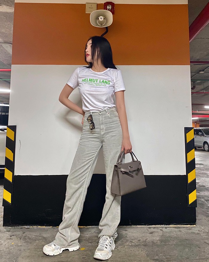 10 cách phối đồ giúp Kỳ Duyên mặc quần jeans thường xuyên nhưng không nhàm chán - Ảnh 10.
