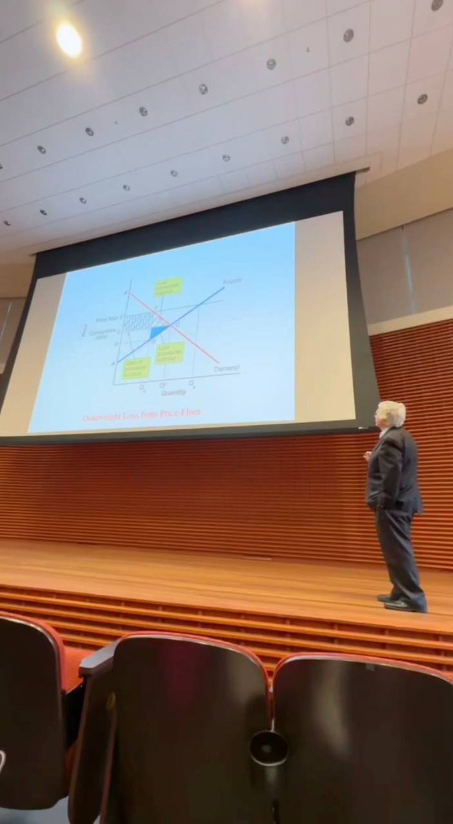 Một ngày ở Đại học Stanford của Jenny Huỳnh: Học tập và làm việc bất kỳ lúc nào rảnh - Ảnh 3.