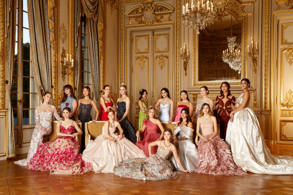 Dưới đây là danh sách 10 quý cô nổi tiếng muốn tham dự Le Bal 2023 – gala danh giá nhất của giới thượng lưu.