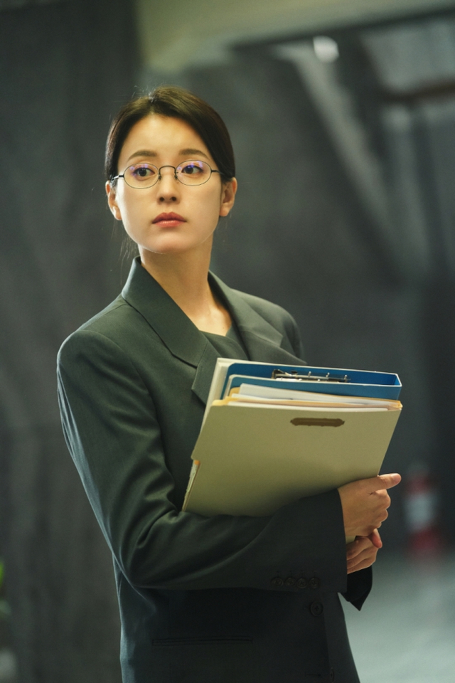 Song Hye Kyo bị một đàn em vượt mặt lần hai, The Glory cũng mất luôn giải lớn ở Grand Bell 2023 - Ảnh 2.