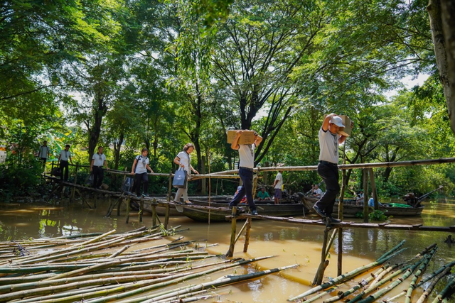 Chi hơn 500 tỷ đồng “làm giàu” cho 30 triệu thanh niên, Chủ tịch Trung Nguyên Legend Đặng Lê Nguyên Vũ dám nghĩ lớn, mặc kệ chê bai - Ảnh 6.