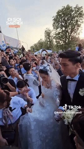 Hé lộ hậu trường thử váy cưới Doãn Hải My và Đoàn Văn Hậu, netizen “soi” cận vòng 2 lùm lùm của cô dâu - Ảnh 3.