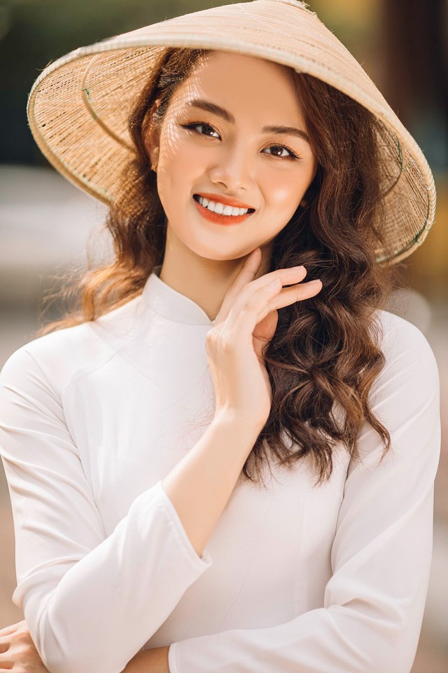 Nhan sắc của top 5 ứng viên hoa khôi bóng chuyền Việt Nam 2023: Ai cũng ngọt ngào, quyến rũ - Ảnh 1.