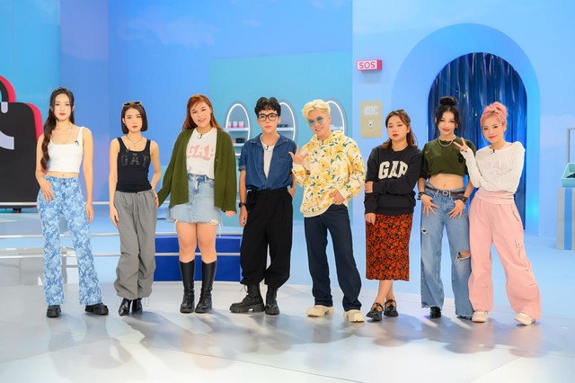 C&aacute;c th&iacute; sinh KOC VIETNAM 2023 li&ecirc;n tục gặp kh&oacute; khăn khi lần đầu livestream đ&ocirc;ng người, Mai Ng&ocirc; v&agrave; Luna Đ&agrave;o đ&atilde; l&agrave;m g&igrave; để tr&aacute;nh vỡ trận? - Ảnh 1.