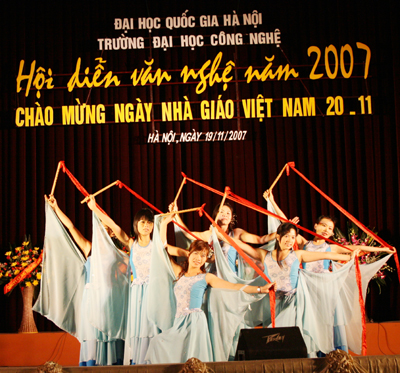 Ch&ugrave;m ảnh ng&agrave;y 20/11 của năm xửa năm xưa: Đơn giản nhưng vẫn ấm c&uacute;ng! - Ảnh 7.