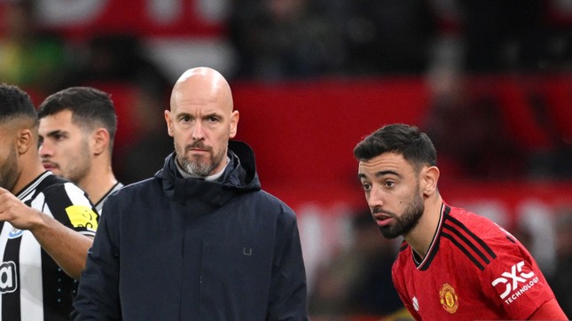 Nhận trận thua nặng nề nhất sau gần 1 thế kỷ, HLV MU xin lỗi NHM - Ảnh 2. Nhận trận thua nặng nề nhất sau gần 1 thế kỷ, HLV MU xin lỗi NHM - Ảnh 2.