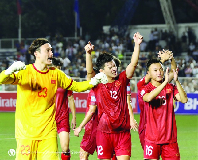 Vòng loại World Cup 2026, 19h00 ngày 21/11, Việt Nam vs Iraq: Quyết tâm vượt ải khó - Ảnh 1.