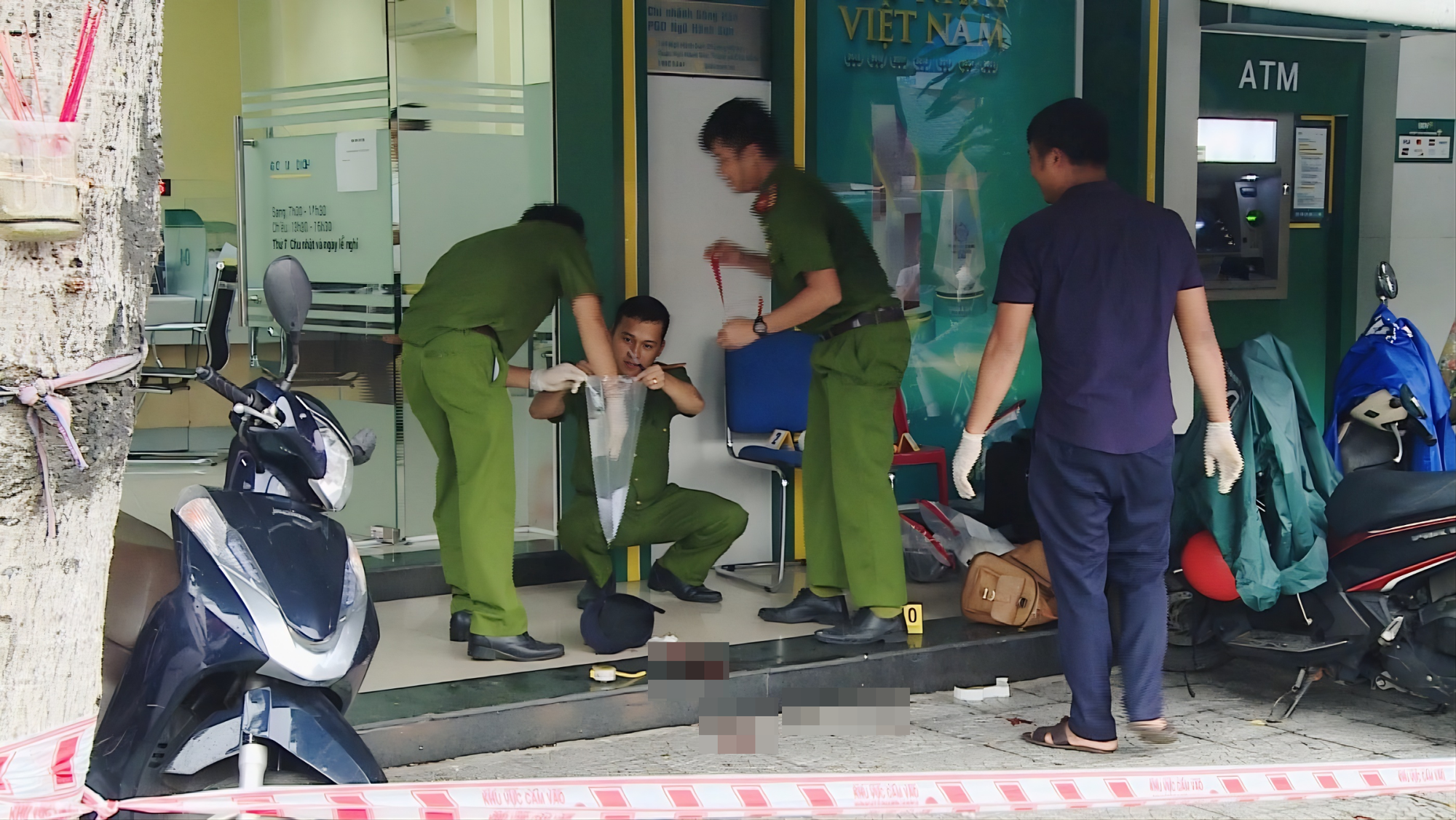 Hoàn cảnh éo le của bảo vệ ngân hàng bị đâm chết: Cuộc sống khó khăn, sống xa vợ con - Ảnh 3. Hoàn cảnh éo le của bảo vệ ngân hàng bị đâm chết: Cuộc sống khó khăn, sống xa vợ con - Ảnh 3.