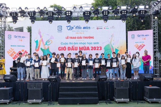 Hot nhất cuối tuần: Bữa tiệc &acirc;m nhạc v&agrave; thời trang tại Gi&oacute; Đầu M&ugrave;a 2023, vừa hay vừa m&atilde;n nh&atilde;n! - Ảnh 1.
