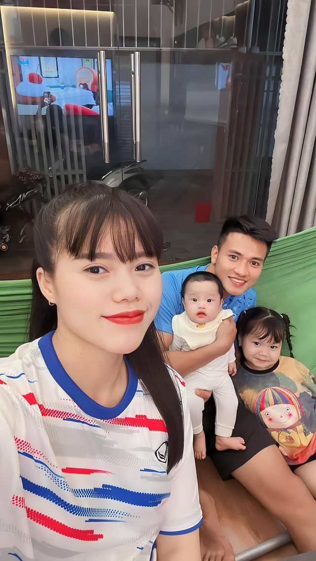 Cuộc sống hôn nhân sau 6 năm của cựu tuyển thủ U23 Việt Nam và đàn chị đội tuyển nữ Việt Nam - Ảnh 7.
