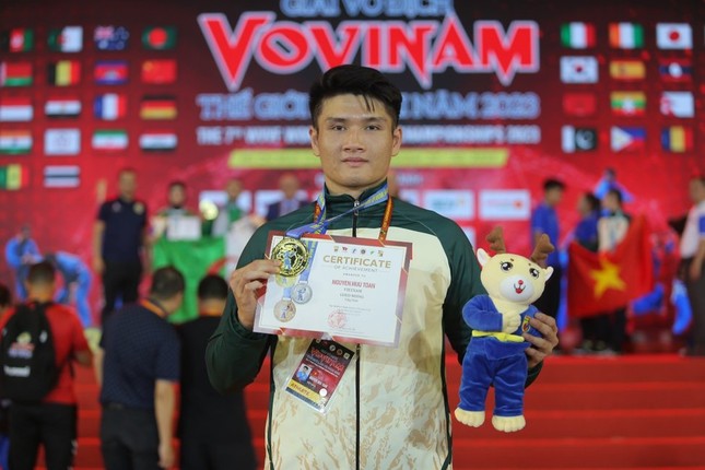 Việt Nam lần đầu vô địch vovinam thế giới hạng 92kg - Ảnh 2.