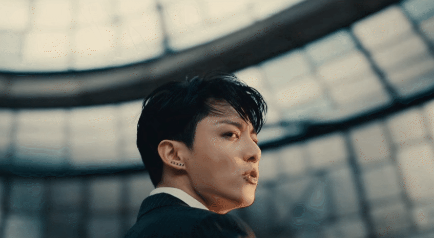 Jung Kook ra MV chủ đề cho album đầu tay: Mãn nhãn, nhảy đẹp nhưng âm nhạc thế nào? - Ảnh 4.
