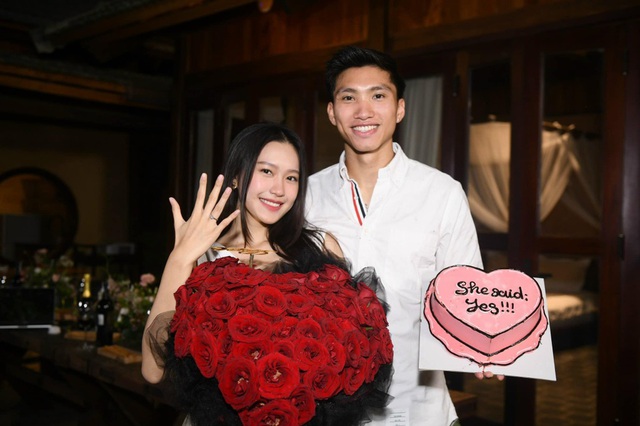 Chuyện tình của cầu thủ giàu có và tiểu thư Hà Nội: Vừa cầu hôn 2 tháng đã ấn định luôn ngày cưới - Ảnh 5.