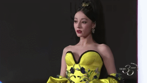 Cam thường bóc visual dàn mỹ nhân ở Elle Thịnh Điển: Nhiệt Ba dừ chát, Na Trát kinh diễm đọ sắc chung khung hình với Lưu Thi Thi - Ảnh 9. Cam thường bóc visual dàn mỹ nhân ở Elle Thịnh Điển: Nhiệt Ba dừ chát, Na Trát kinh diễm đọ sắc chung khung hình với Lưu Thi Thi - Ảnh 9.