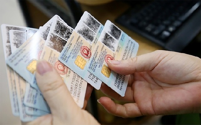 Những th&ocirc;ng tin quan trọng về thẻ căn cước c&ocirc;ng d&acirc;n trong năm 2024 - Ảnh 2.