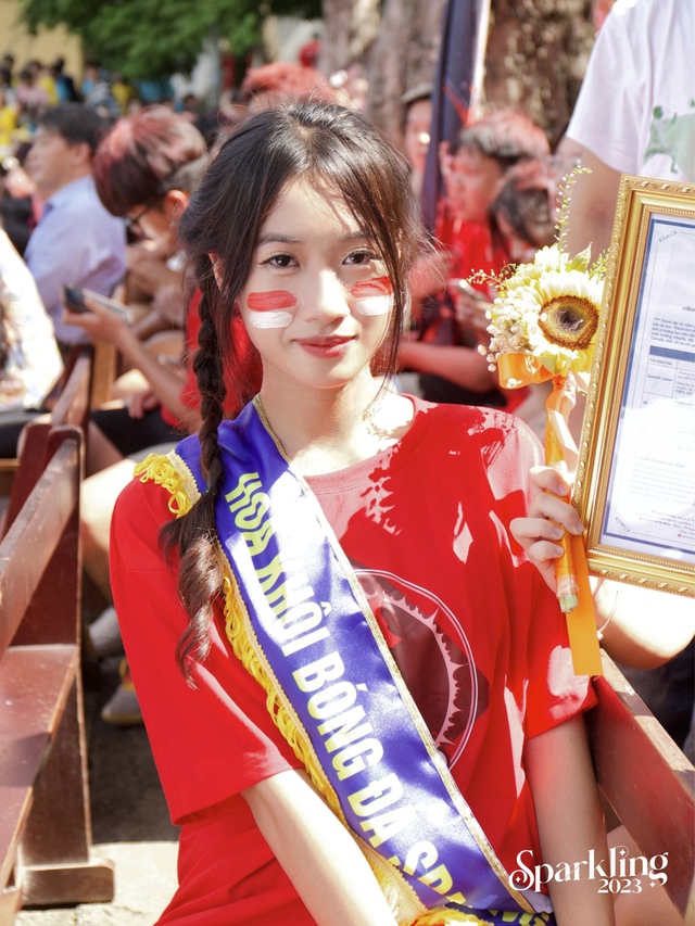 Nam sinh và nữ sinh Chu Văn An đổi vai trong ngày hội thể thao hot nhất năm: Trường cấp 3 top đầu Hà thành có khác! - Ảnh 13.