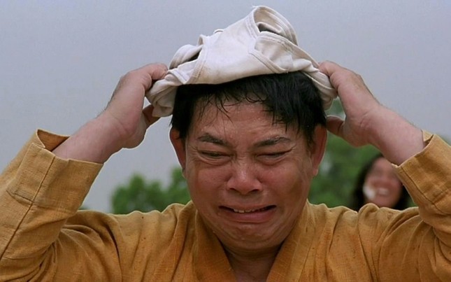 Nam diễn viên cạch mặt Châu Tinh Trì vì bị đập 8 cái chai vào đầu - Ảnh 3.