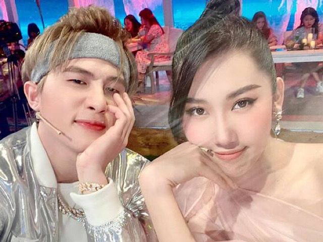 Jack trước khi vướng tin hẹn h&ograve; Thu&yacute; Ng&acirc;n: G&acirc;y sốc với b&ecirc; bối t&igrave;nh &aacute;i bắt c&aacute; nhiều tay, c&oacute; con với bạn diễn - Ảnh 4.