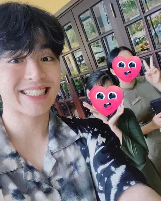 Nam idol đ&igrave;nh đ&aacute;m m&ecirc; mẩn Việt Nam: Vừa trở về từ TP.HCM liền đưa cả gia đ&igrave;nh đi nghỉ dưỡng ở Đ&agrave; Nẵng - Ảnh 6.