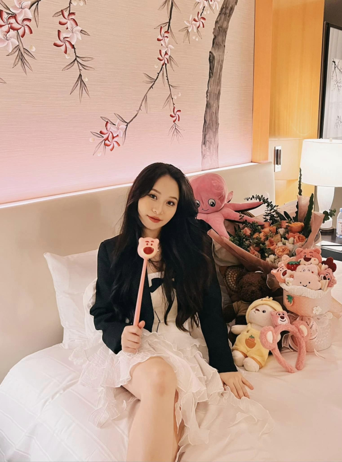 Mây Bae là ai mà có đến 2,2 triệu người theo dõi trên Tóp Tóp? - Ảnh 5.