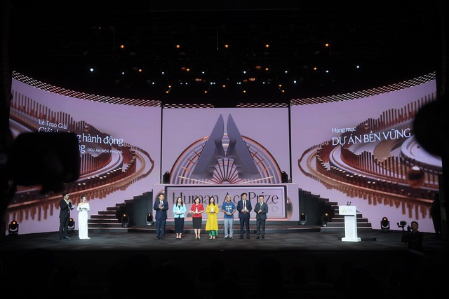 Đại diện các dự án được vinh danh tại Gala Human Act Prize: “Chúng tôi khâm phục những gương mặt, dự án năm nay” - Ảnh 15.